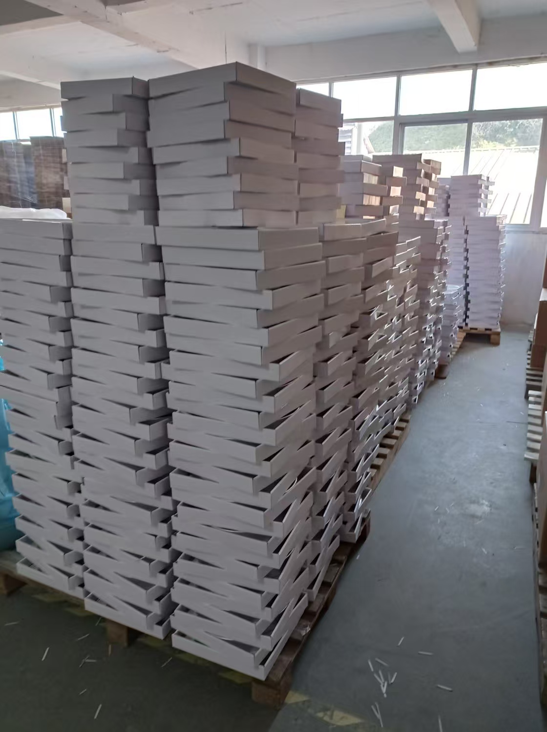 Waiting for shrink packaging